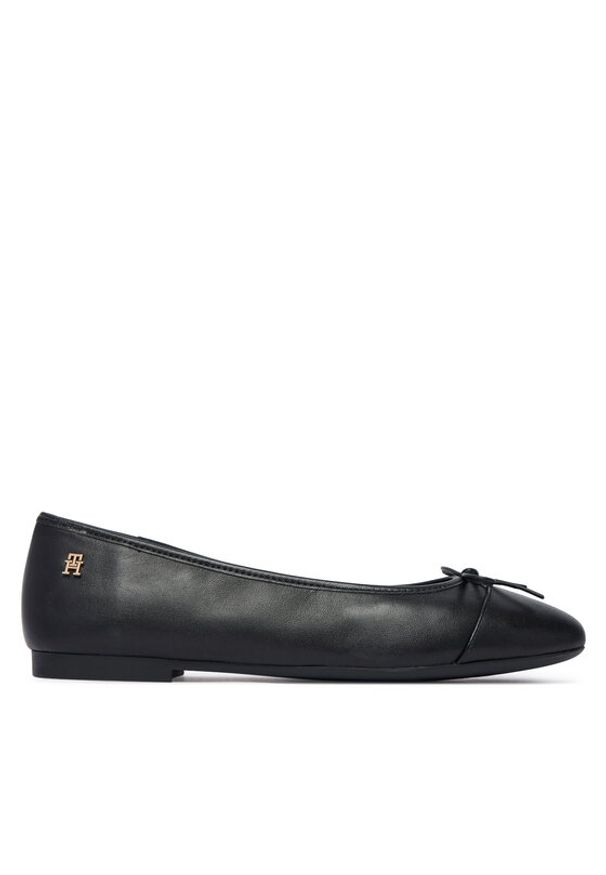 TOMMY HILFIGER - Tommy Hilfiger Baleriny Hilfiger Smooth Lthr Ballet FW0FW09241 Czarny. Kolor: czarny. Materiał: skóra