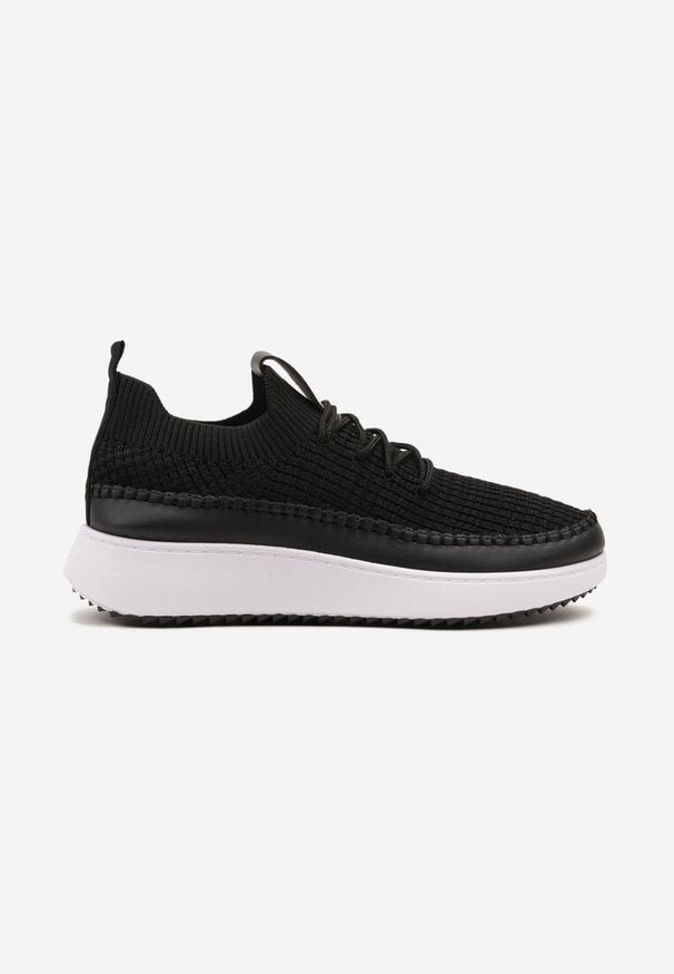 Born2be - Czarne Buty Sportowe Sneakersy z Elastycznym Cholewkami Liovanya. Okazja: na co dzień. Kolor: czarny. Materiał: jeans. Szerokość cholewki: normalna. Wzór: aplikacja