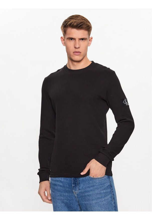 Calvin Klein Jeans Bluza J30J323485 Czarny Regular Fit. Kolor: czarny. Materiał: bawełna