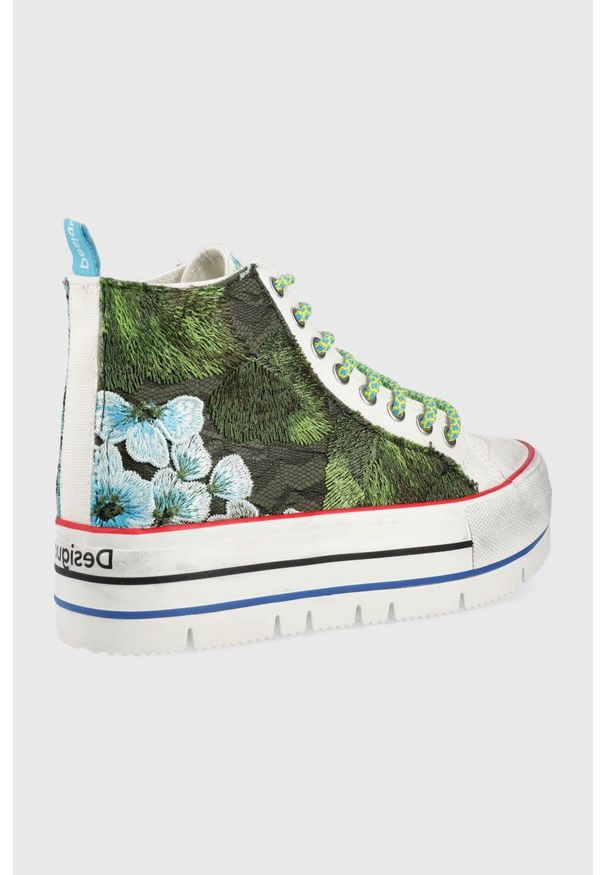 Desigual trampki damskie. Nosek buta: okrągły. Zapięcie: sznurówki. Materiał: guma. Obcas: na platformie