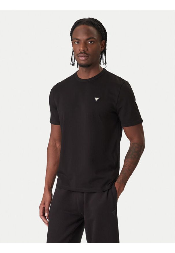 Guess T-Shirt Z6RI07 J1314 Czarny Regular Fit. Kolor: czarny. Materiał: bawełna