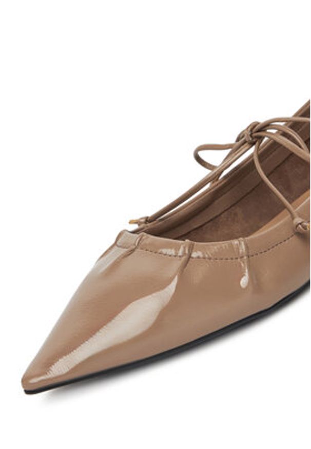 DeeZee Półbuty AC240607-2 Beżowy. Kolor: beżowy. Materiał: syntetyk, materiał