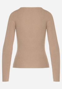Born2be - Beżowy Sweter z Wiskozą i Metaliczną Nitką Lillanova. Okazja: na co dzień. Kolor: beżowy. Materiał: wiskoza. Długość rękawa: długi rękaw. Długość: długie. Styl: casual #6