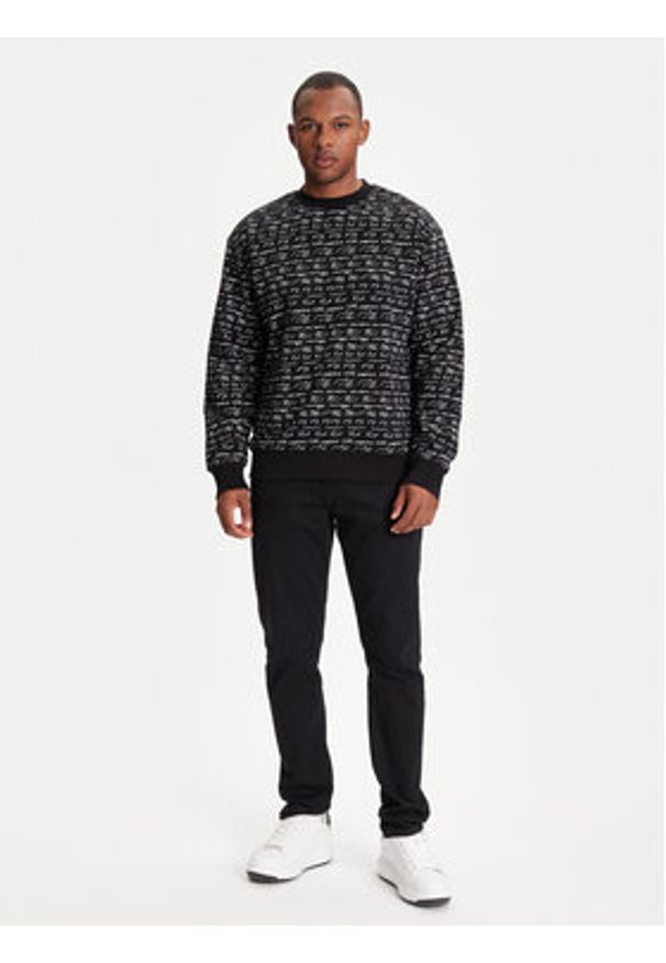 Karl Lagerfeld - KARL LAGERFELD Bluza 705109 553910 Czarny Regular Fit. Typ kołnierza: dekolt w karo. Kolor: czarny. Materiał: bawełna