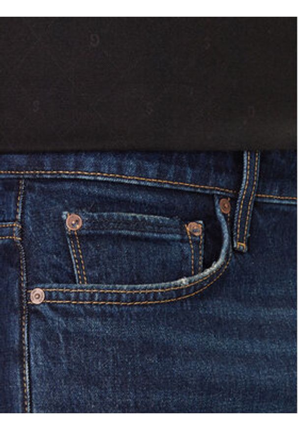 Guess Jeansy M6RAR7 D6430 Niebieski Regular Fit. Kolor: niebieski