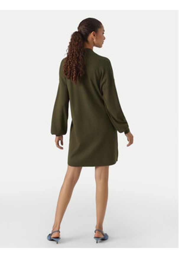 Vero Moda Sukienka dzianinowa Nancy 10249116 Zielony Relaxed Fit. Kolor: zielony. Materiał: syntetyk, wiskoza