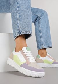 Born2be - Fioletowe Sneakersy z Geometrycznym Wzorem i Perforacją Idellie. Okazja: na co dzień. Kolor: fioletowy. Wzór: geometria