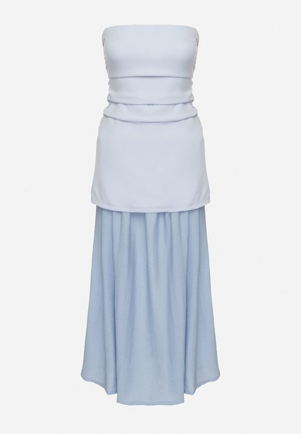 Born2be - Niebieska Koktajlowa Sukienka Typu Bandeau z Marszczeniem Izelessa. Okazja: na imprezę. Kolor: niebieski. Styl: wizytowy