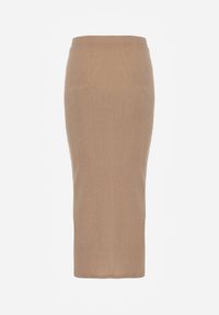 Born2be - Ciemnobeżowa Prosta Spódnica z Rozcięciem z Boku ze Strukturalnej Tkaniny Orinelin. Okazja: do pracy, na co dzień. Kolor: beżowy. Materiał: tkanina. Długość: długie. Styl: elegancki, casual #4