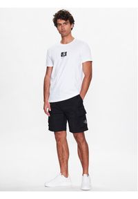 Calvin Klein Jeans T-Shirt J30J322863 Biały Regular Fit. Kolor: biały. Materiał: bawełna
