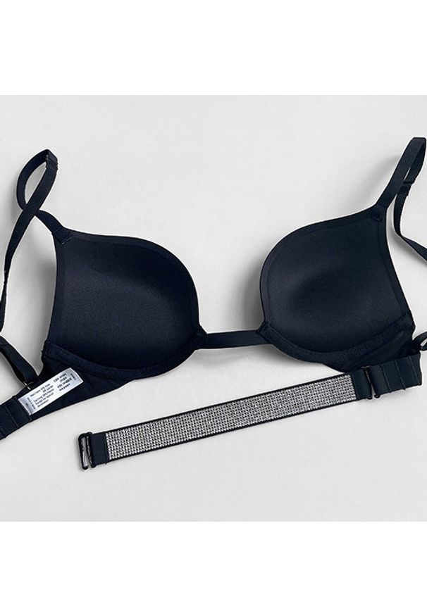 Intica - Biustonosz push-up modelujący z elastycznego materiału na co dzień i wyjątkowe okazje Nives. Kolor: beżowy. Materiał: materiał. Rodzaj stanika: push-up