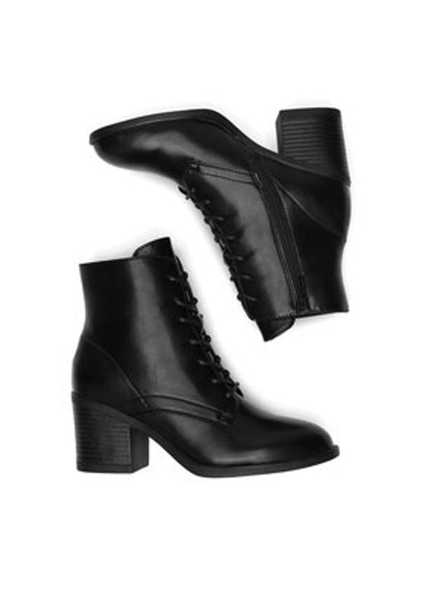 Clara Barson Trzewiki WYL3546-8 Czarny. Kolor: czarny. Materiał: materiał