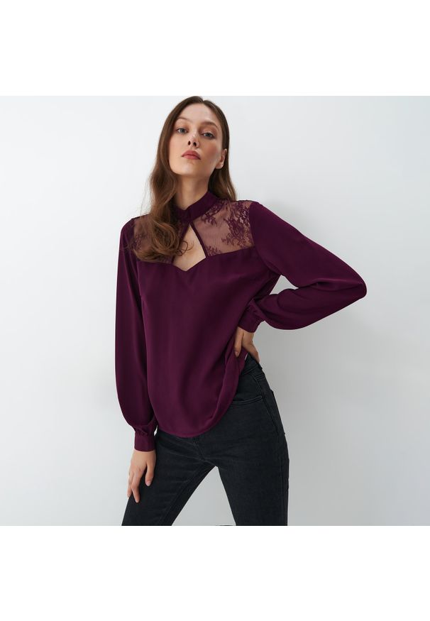 Mohito - Bluzka z wycięciem przy dekolcie - Fioletowy. Kolor: fioletowy