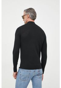 Calvin Klein sweter wełniany męski kolor czarny lekki z półgolfem. Okazja: na co dzień. Kolor: czarny. Materiał: wełna. Styl: casual #4
