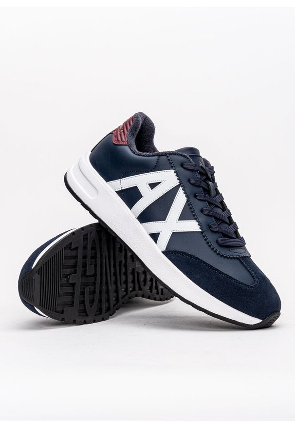 Sneakersy męskie Armani Exchange (XUX071 XV234 K606). Kolor: niebieski