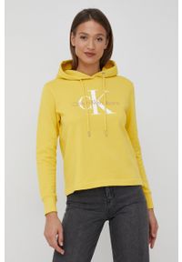 Calvin Klein Jeans bluza bawełniana J20J218103.PPYY damska kolor żółty z kapturem z nadrukiem. Okazja: na co dzień. Typ kołnierza: kaptur. Kolor: żółty. Materiał: bawełna. Długość rękawa: długi rękaw. Długość: długie. Wzór: nadruk. Styl: casual #2