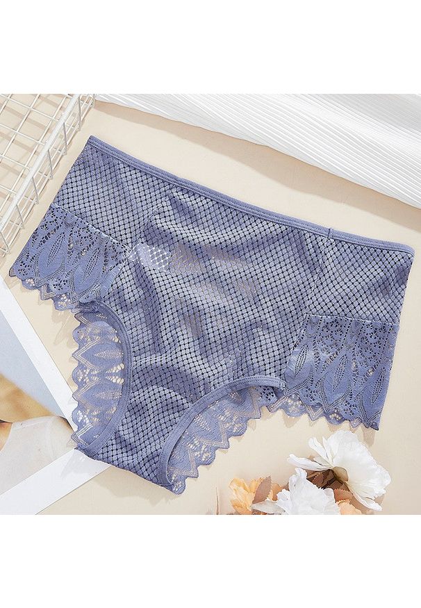 Intica - Figi koronkowe z wycięciami na romantyczne wieczory Jolyn. Kolor: niebieski. Materiał: koronka. Wzór: koronka