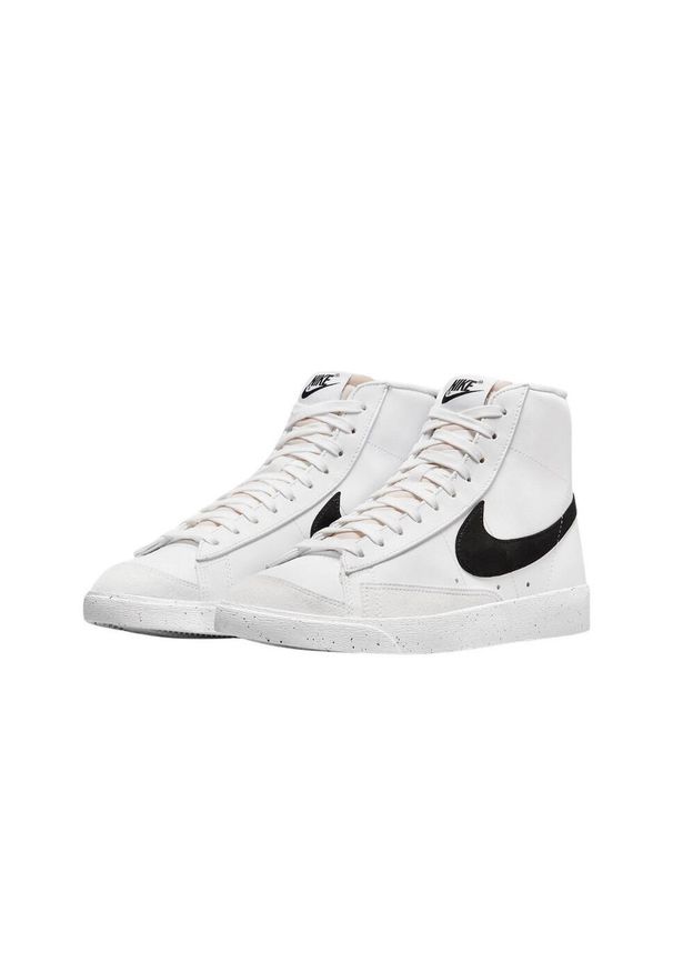 Buty do chodzenia damskie Nike 101 Blazer Mid 77 Next Nature. Wysokość cholewki: za kostkę. Zapięcie: sznurówki. Kolor: biały. Materiał: guma, materiał, skóra, syntetyk. Szerokość cholewki: normalna. Sport: turystyka piesza