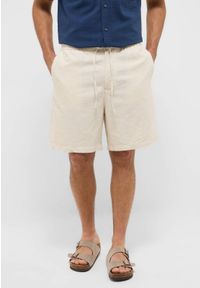 Mustang Męskie szorty Mustang Style Linen Jogger Shorts Ecru 1016459 2014. Okazja: na co dzień. Materiał: len, bawełna, materiał, tkanina. Sezon: lato. Styl: klasyczny, casual, wakacyjny #1