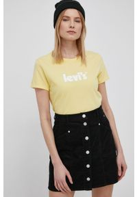 Levi's® - Levi's t-shirt bawełniany kolor żółty. Okazja: na spotkanie biznesowe. Kolor: żółty. Materiał: bawełna. Styl: biznesowy