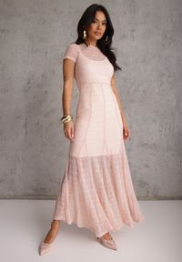 Renee - Różowa Wieczorowa Sukienka z Siateczki z Wiskozą na Krótki Rękaw Chareino. Okazja: na randkę, na wesele, na ślub cywilny. Kolor: różowy. Materiał: wiskoza. Długość rękawa: krótki rękaw. Styl: wizytowy. Długość: maxi #4