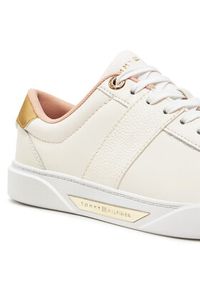 TOMMY HILFIGER - Tommy Hilfiger Sneakersy Chic Panel Court Sneaker FW0FW07998 Écru. Materiał: skóra #2