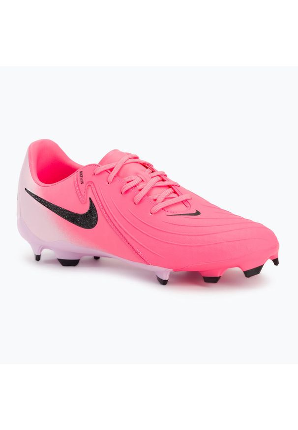 Buty piłkarskie Nike Phantom GX II Academy FG/MG. Kolor: różowy. Sport: piłka nożna