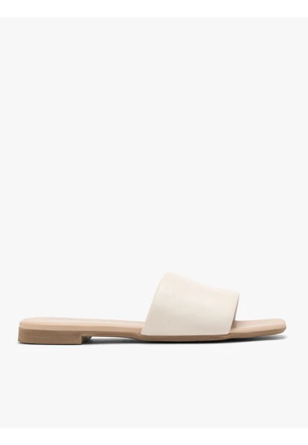 Ryłko - Kremowe płaskie klapki. Kolor: beżowy. Materiał: skóra. Sezon: lato. Styl: street