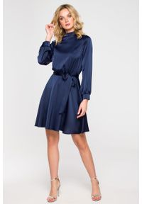 MOE - Rozkloszowana Sukienka z Połyskiem - Granatowa. Kolor: niebieski. Materiał: poliester, elastan #1