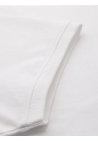 Ombre Clothing - Polo koszulka z bawełnianej dzianiny pique – ecru V7 - Rozmiar: S. Okazja: na co dzień. Typ kołnierza: polo. Materiał: bawełna, dzianina. Długość rękawa: krótki rękaw. Długość: krótkie. Wzór: haft. Styl: casual, elegancki