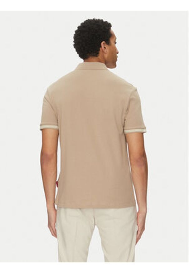 JOOP! Jeans Polo 15 JJJ-17Amare 30046012 Beżowy Modern Fit. Typ kołnierza: polo. Kolor: beżowy. Materiał: bawełna