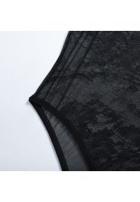 Intica - Body koronkowe na szerokich ramiączkach eleganckie Fede. Kolor: czerwony. Materiał: koronka #2