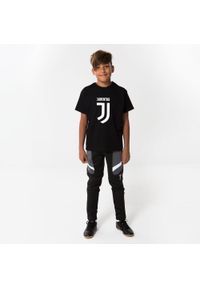 JUVENTUS FC - Koszulka dziecięca Juventus. Kolor: czarny. Materiał: bawełna. Sport: piłka nożna #1