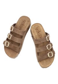 Klapki damskie Yokono, cholewka ze skóry naturalnej zamszowej z trzema szerokimi paskami z regulacją, brązowe, Wiwi-263 Ser Lodo. Kolor: brązowy. Materiał: skóra, zamsz #2