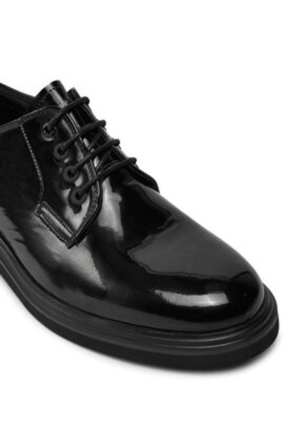 Calvin Klein Półbuty Postman Derby Pat HM0HM01685 Czarny. Kolor: czarny. Materiał: lakier, skóra