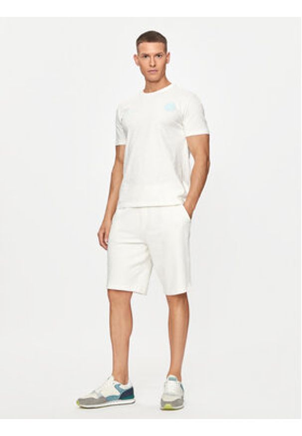 United Colors of Benetton - United Colors Of Benetton T-Shirt 3F98U1092 Écru Regular Fit. Materiał: bawełna