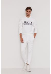 Hugo - Bluza bawełniana z kolekcji urodzinowej. Okazja: na urodziny. Typ kołnierza: bez kaptura. Kolor: biały. Materiał: bawełna. Wzór: nadruk. Styl: casual #2