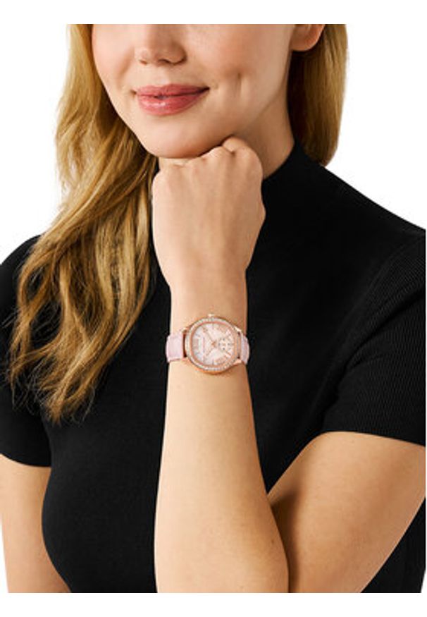 Michael Kors Zegarek Sage MK4820 Różowy. Kolor: różowy. Materiał: skóra