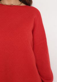 Born2be - Czerwony Luźny Sweter z Miękkiej Dzianiny Felilai. Kolor: czerwony. Materiał: dzianina. Wzór: aplikacja. Styl: klasyczny #3