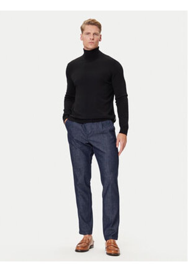 Marc O'Polo Denim Golf 5000007221 Czarny Regular Fit. Typ kołnierza: golf, polo. Kolor: czarny. Materiał: wełna