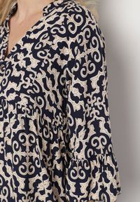 Born2be - Granatowa Sukienka Rozkloszowana z Bawełny w Etniczny Wzór Zalista. Okazja: na co dzień. Kolor: niebieski. Materiał: bawełna. Typ sukienki: rozkloszowane. Styl: boho, casual #6