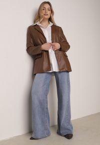 Born2be - Niebieskie Jeansy z Bawełną o Szerokim Kroju Typu Palazzo Zinnarella. Okazja: na co dzień. Stan: podwyższony. Kolor: niebieski. Styl: casual #4