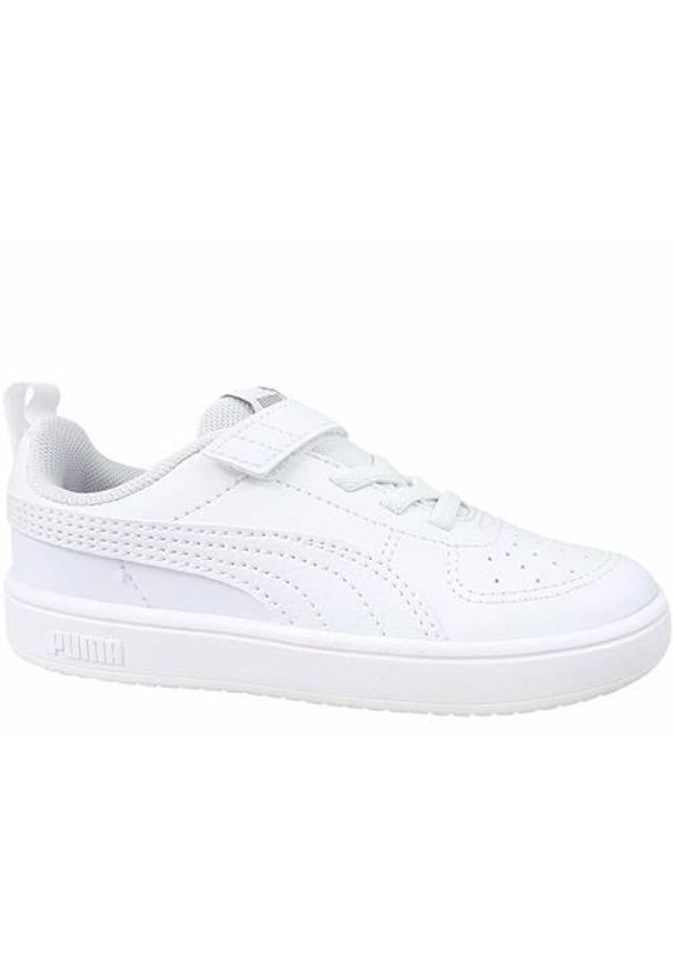 Buty do chodzenia dla dzieci Puma Rickie AC PS. Zapięcie: rzepy. Kolor: biały, wielokolorowy, niebieski. Materiał: materiał, syntetyk. Szerokość cholewki: normalna. Sport: turystyka piesza