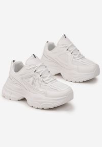 Born2be - Białe Sneakersy na Grubej Podeszwie z Metalicznymi Wstawkami i Siateczką Aterim. Kolor: biały
