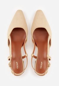 Renee - Ciemnobeżowe Letnie Czółenka VICES w Stylu Slingback na Słupku Synossia. Okazja: na co dzień. Kolor: beżowy. Materiał: jeans. Sezon: lato. Obcas: na słupku. Styl: elegancki, casual #5