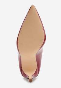 Born2be - Bordowe Lakierowane Klasyczne Szpilki Rorita. Okazja: na spotkanie biznesowe, do pracy. Nosek buta: szpiczasty. Kolor: czerwony. Materiał: lakier. Obcas: na szpilce. Styl: klasyczny. Wysokość obcasa: średni #5