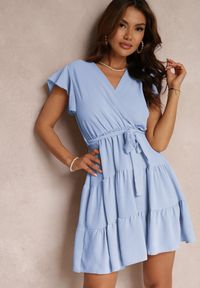 Renee - Jasnoniebieska Sukienka z Paskiem Phaedrialla. Kolor: niebieski. Materiał: materiał, tkanina. Długość rękawa: krótki rękaw. Długość: mini