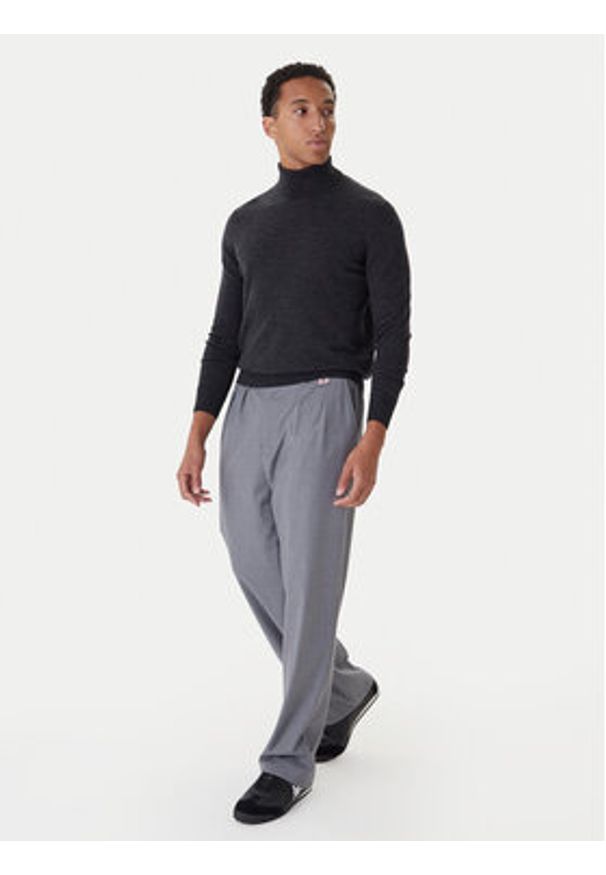 Kappa Golf 6005650 Szary Regular Fit. Typ kołnierza: golf. Kolor: szary. Materiał: wełna