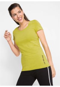 Długi shirt sportowy (2 szt.), krótki rękaw bonprix pistacjowy + czarny z nadrukiem. Kolor: zielony. Długość rękawa: krótki rękaw. Długość: krótkie. Wzór: nadruk. Styl: sportowy #3