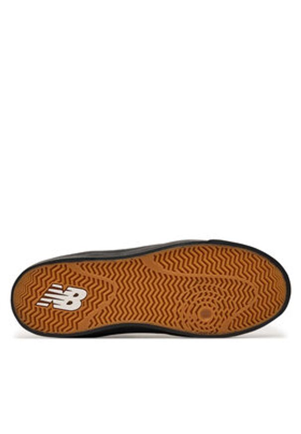 New Balance Tenisówki UN417CWB Brązowy. Kolor: brązowy. Materiał: zamsz, skóra